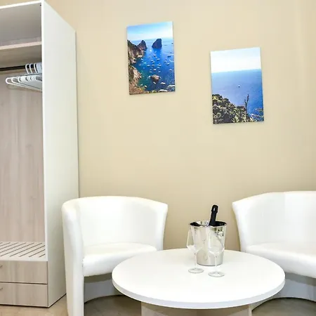 Ofelia House 아파트